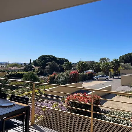Cosy Avec Garage Et Terrasse Pres De La Apartment *